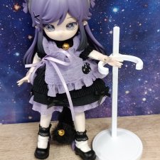 Подставка для высоких кукол формата Ob11