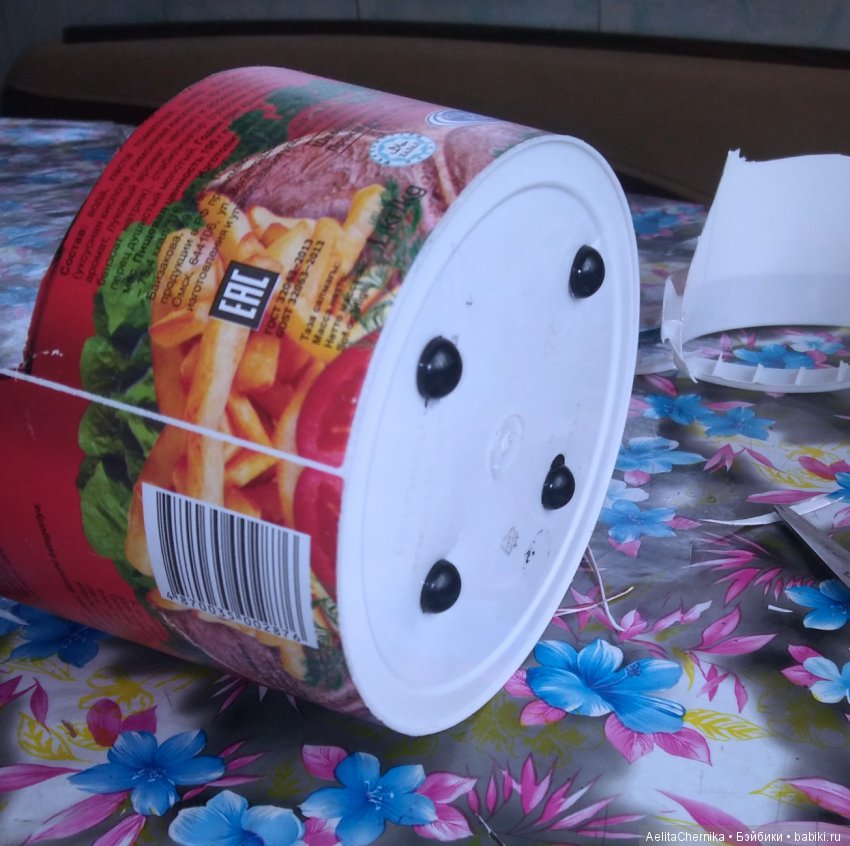 Кресло из майонезного ведерка (фото 3)