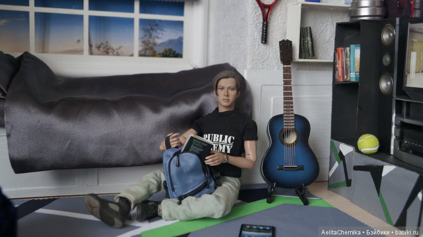 Комната Сэмми — Коллекционные экшн (фото 6)