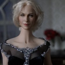 Кэтрин дома