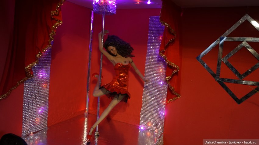 В баре — Куклы Phicen (TBLeague/Фицен): бесшовные тела (фото 10)