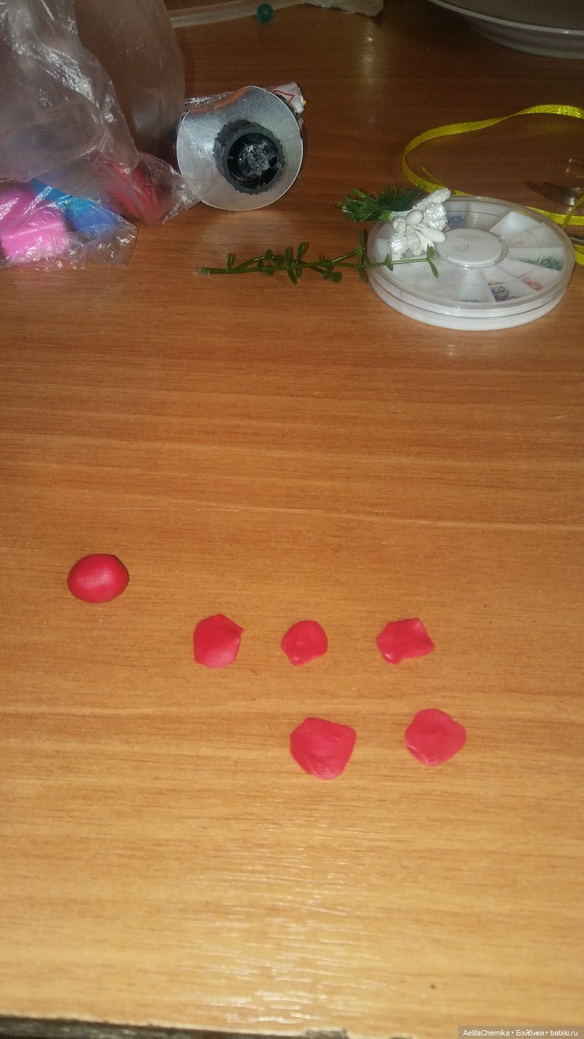 Миссис Бэйбики. МК венок | Бэйбики Миссис Бэйбики. МК венок — Как сделать аксессуары для кукол: сумки (фото 3)