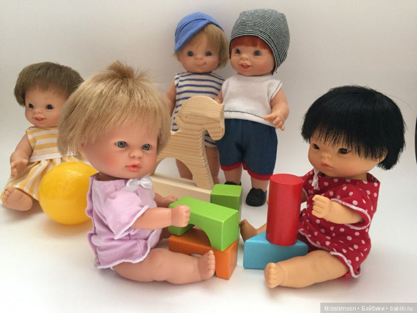 Ясельная группа "Ладушки" из пупсов Аси Asi и паулитос Paola Reina