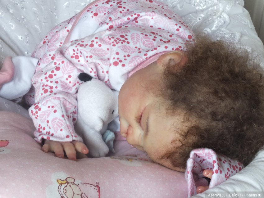 Сладунька из молда Сахар-кудрявая булочка