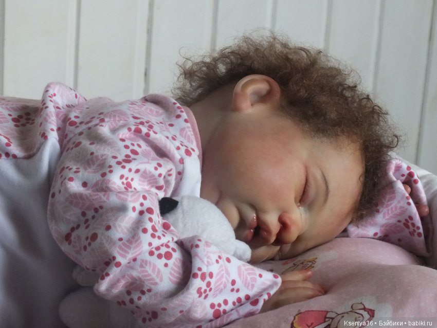 Сладунька из молда Сахар-кудрявая булочка