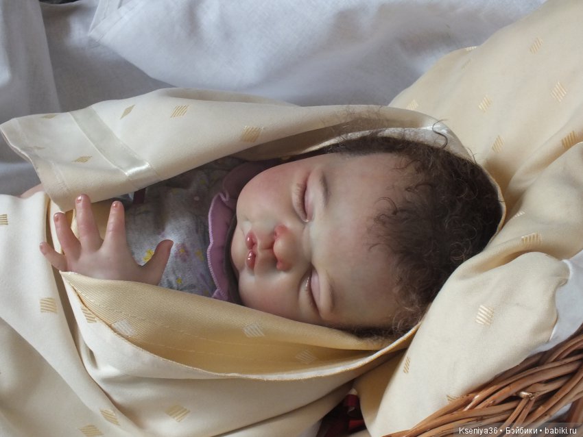 Сладунька из молда Сахар-кудрявая булочка