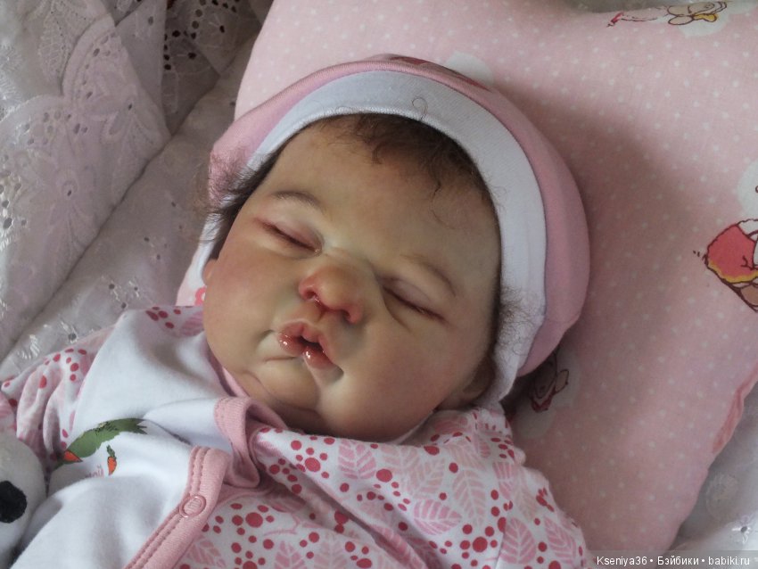 Сладунька из молда Сахар-кудрявая булочка