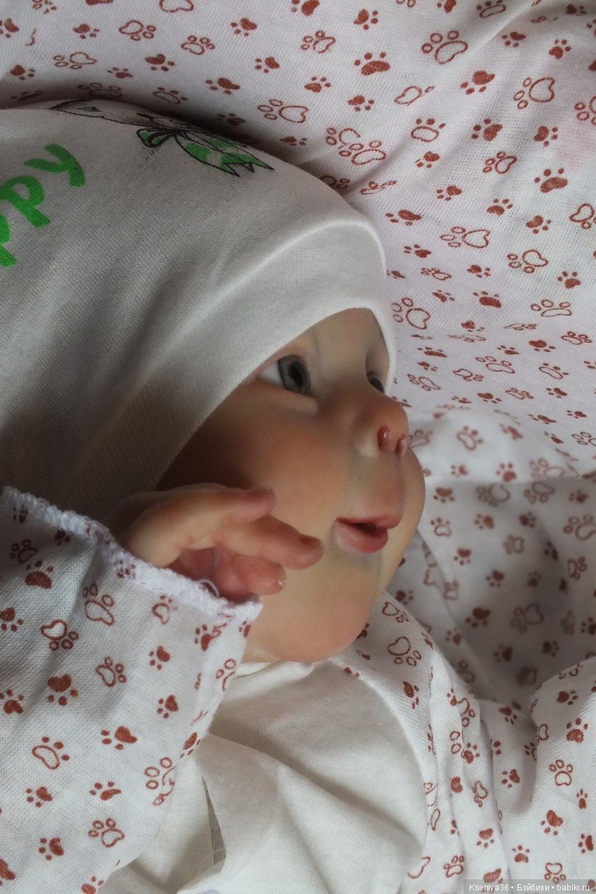 Мы с дочей пищим-до чего же умильная мордаха (фото 2)