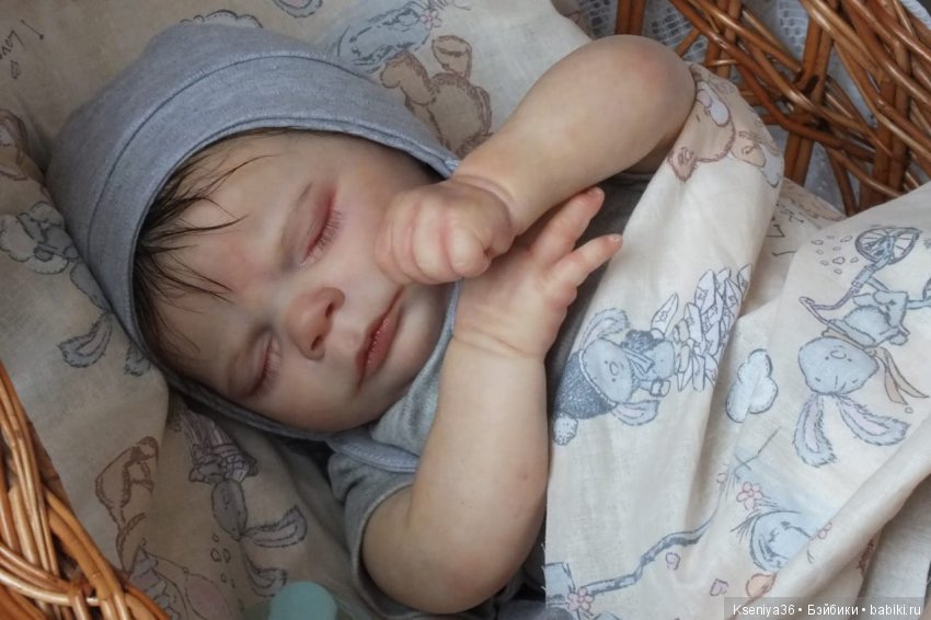 Как же я люблю реаликов! Realborn Charles Asleep