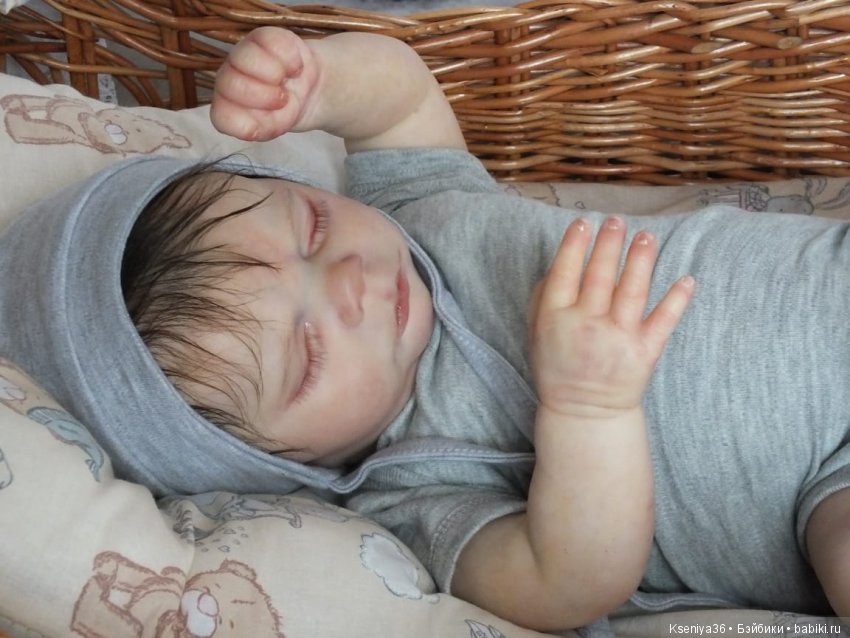 Как же я люблю реаликов! Realborn Charles Asleep (фото 2)