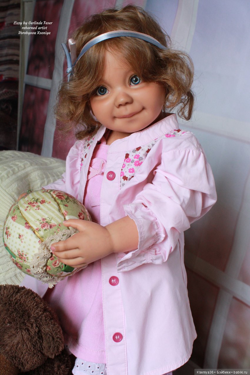 Ни разу не видела кукол из этого молда, поэтому купила его и