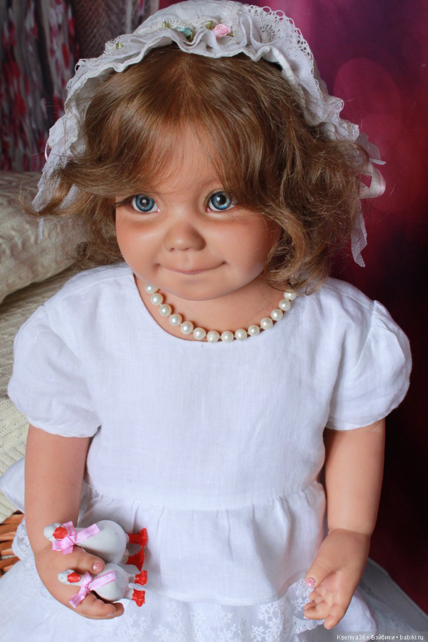 Ни разу не видела кукол из этого молда, поэтому купила его и