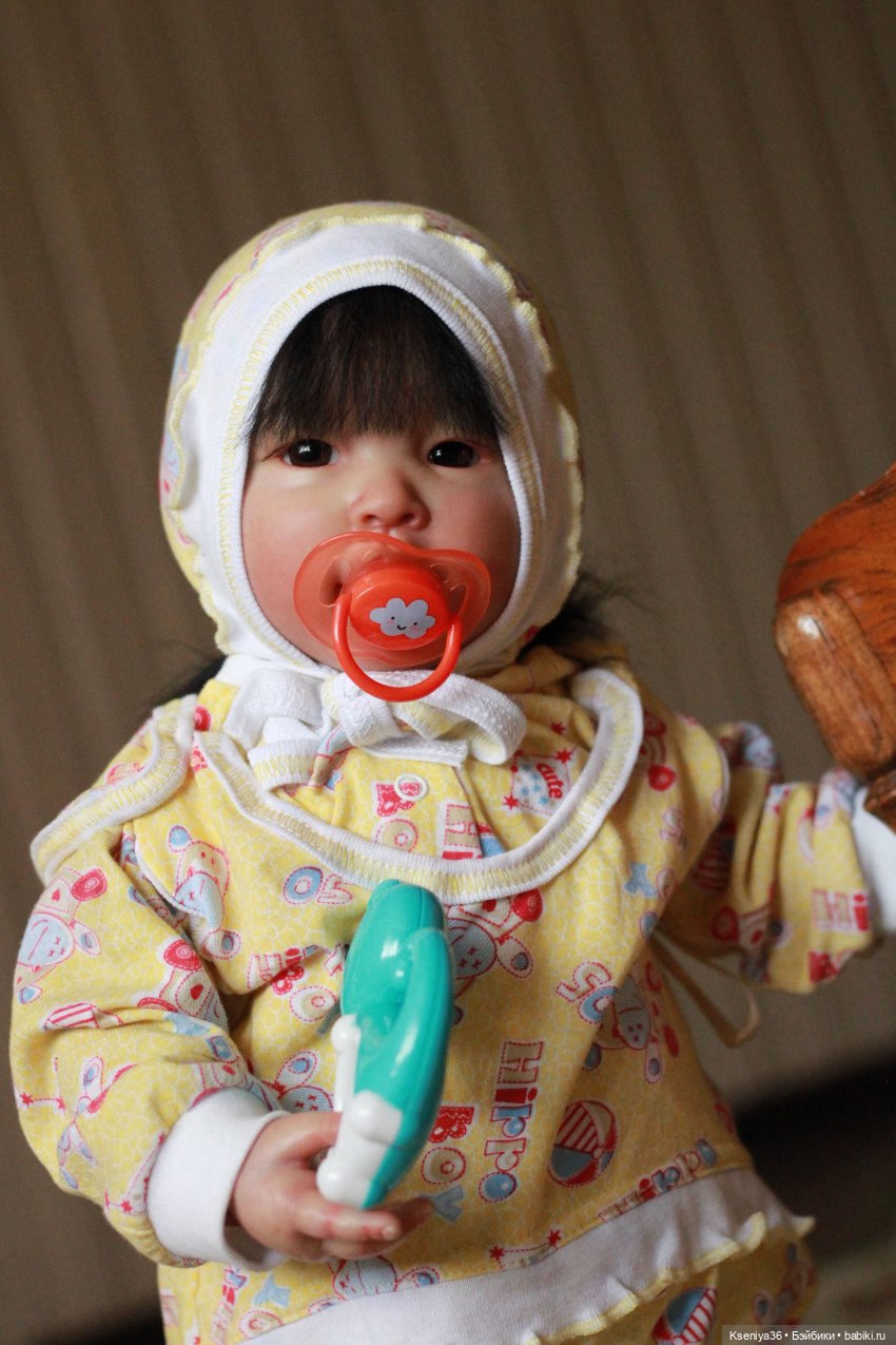 Первые шаги, первые игрушки малышки Мэй