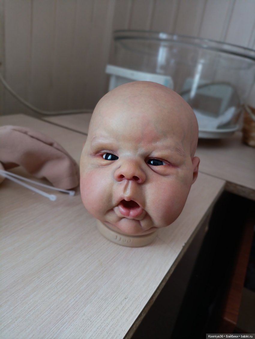 Чудесный, невероятно реалистичный малыш