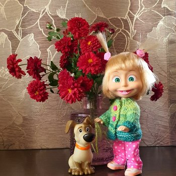 А может уже познакомимся уже?