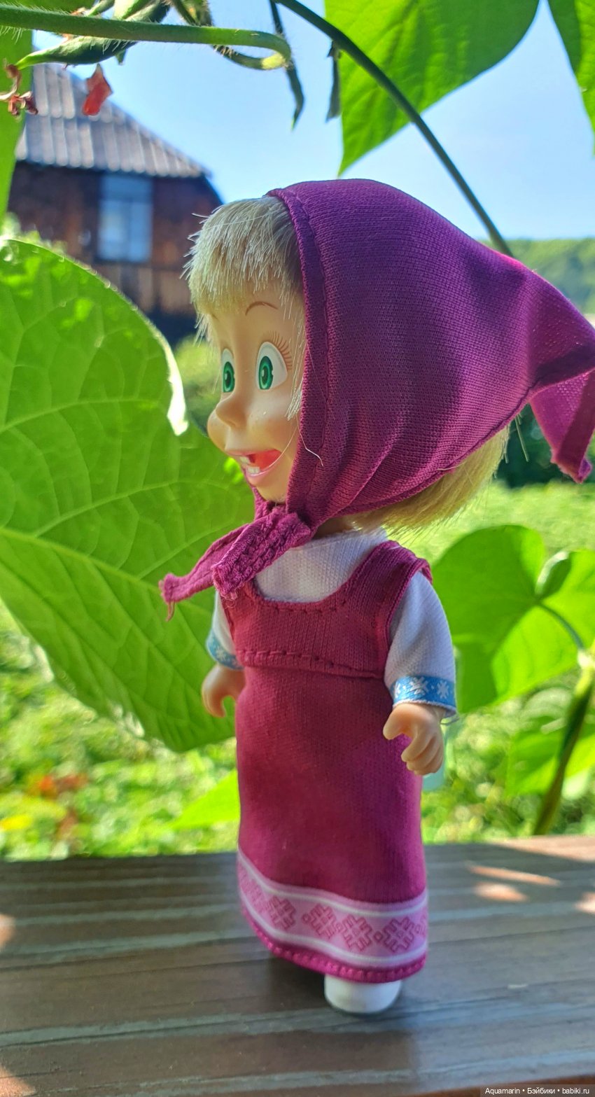 Лето, ах, лето — Куклы Маша и Медведь (Simba): Маша в кармашке (фото 8)