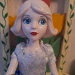 China Girl ( Фарфоровая кукла) -  персонаж фильма «Оз: Великий и Ужасный»