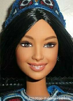 Распаковка Native American Barbie Doll, Northwest Coast, 1999