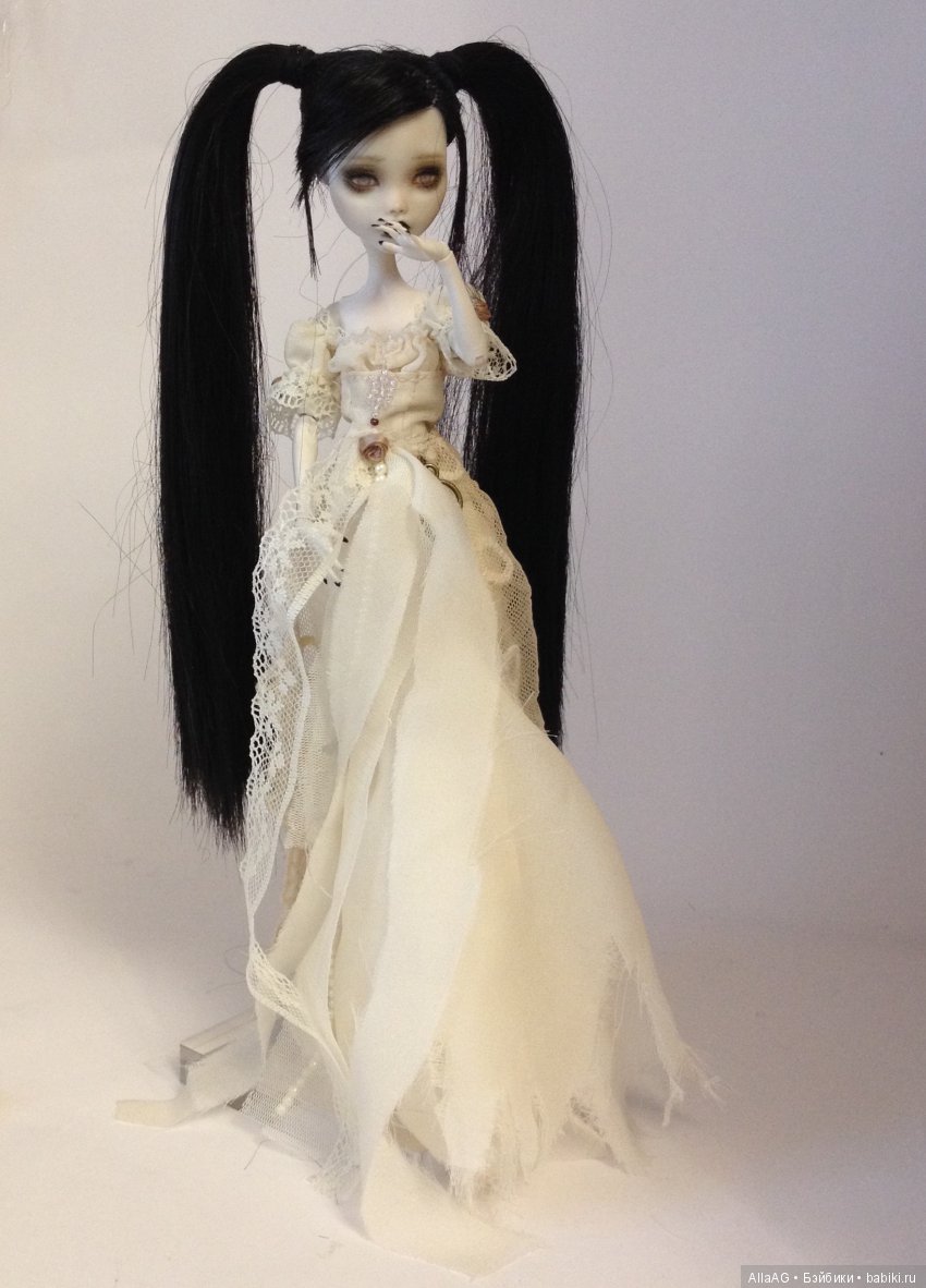 New face, new look. Или новое лицо куколке