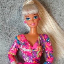 Hot skating Barbie