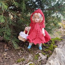 Новая девочка Красная Шапочка