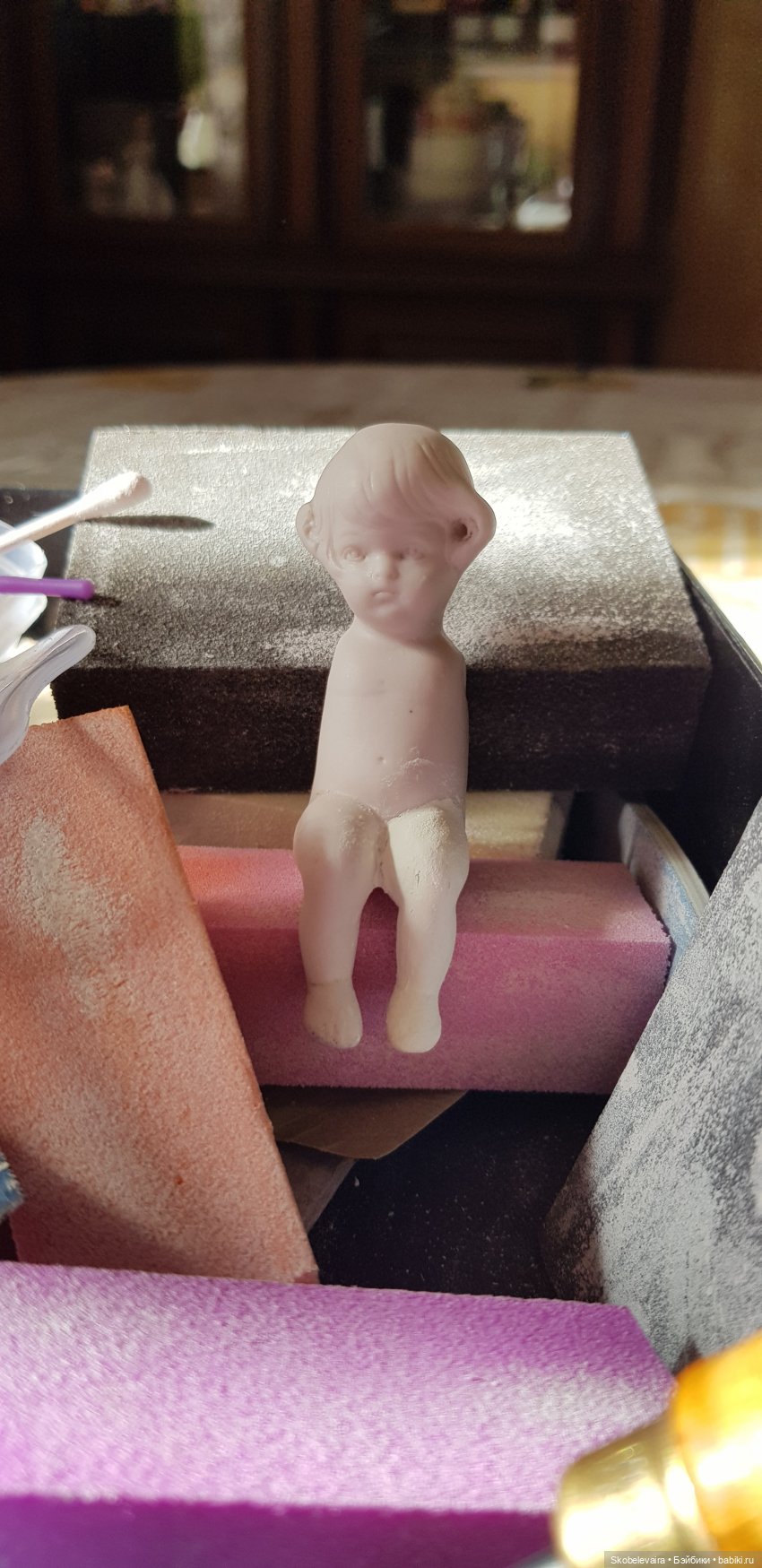 Реставрация антикварной куколки для последующего снятия гипсовых форм