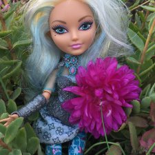 Летняя прогулка Дарлинг Чарминг Ever After High