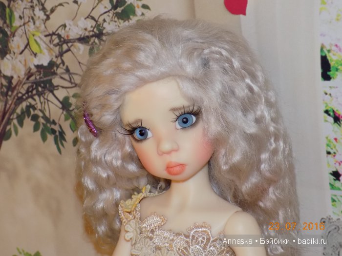 Ларисса и Нисса - мои старшие девочки Kaye Wiggs