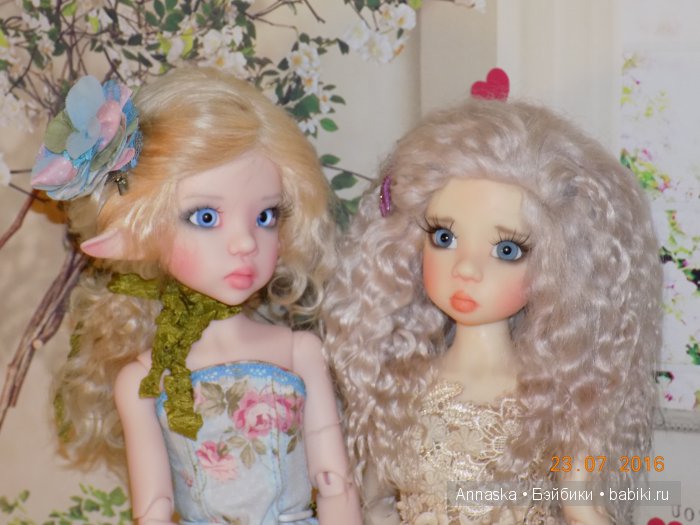 Ларисса и Нисса - мои старшие девочки Kaye Wiggs