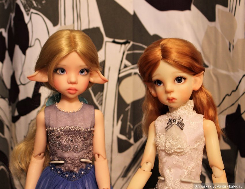 На крыльях бабочки, Kaye Wiggs