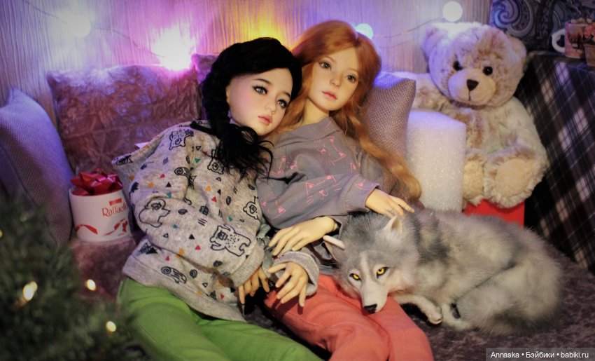 Белла и Мика, девичьи посиделки