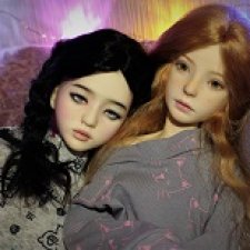 Белла и Мика, девичьи посиделки.