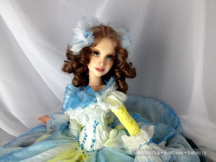 Восхищаюсь эмоциональными куклами Оксаны Славниковой