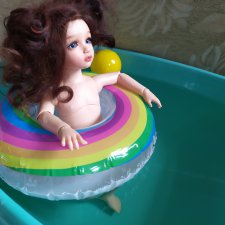 Как мы догоняли лето или примерка кругов для бассейна моей Боночкой