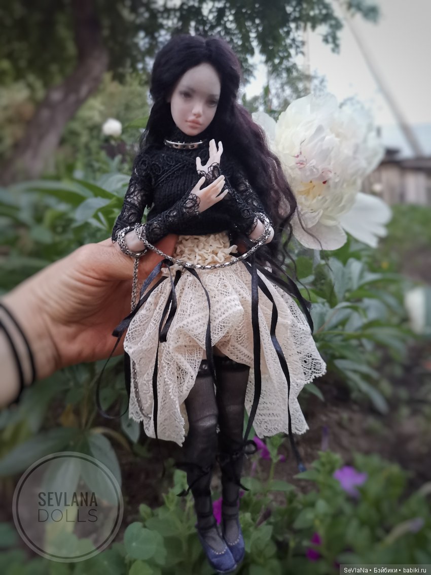 Авторская шарнирная кукла SeVlaNaDolls на выставке Dollscar