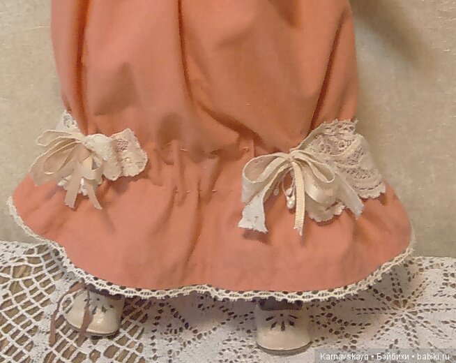 Реплика антикварного платья