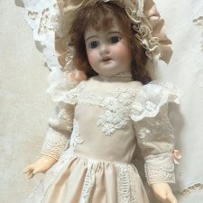 Нарядное платье для антикварных кукол и реплик 52-58см роста