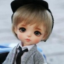 Lati yellow Loui Salon De Lati. latidoll