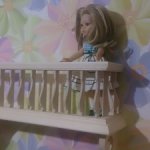 Полка - балкон для коллекционеов кукол