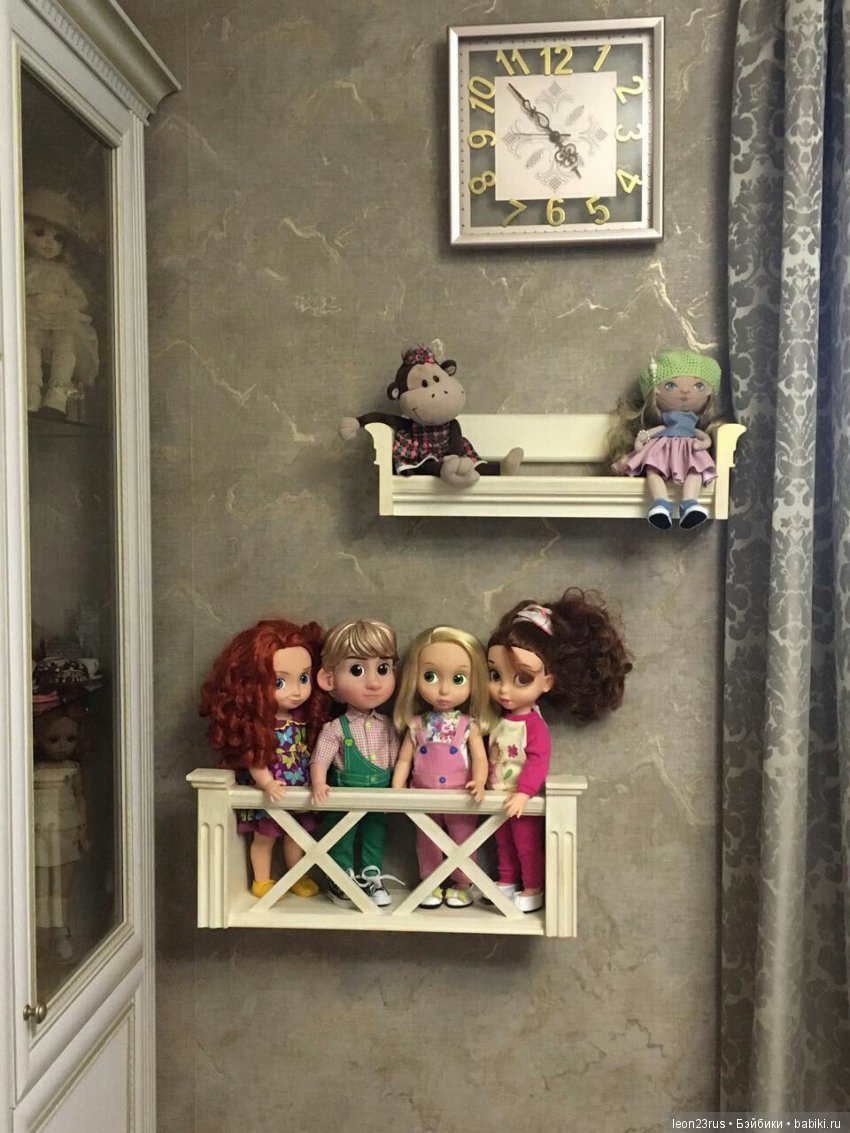 Полка-диван с отделением для хранения вещей