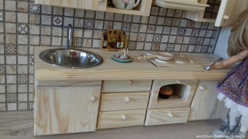 Кухня для кукол 30-34 см — Мебель для кукол и домиков: фото (фото 4)