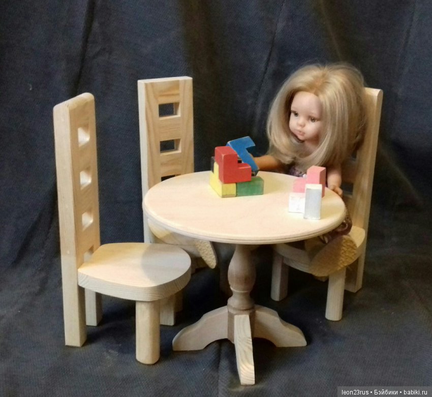 На чём сидят наши куклы — Мебель для кукол и домиков: фото