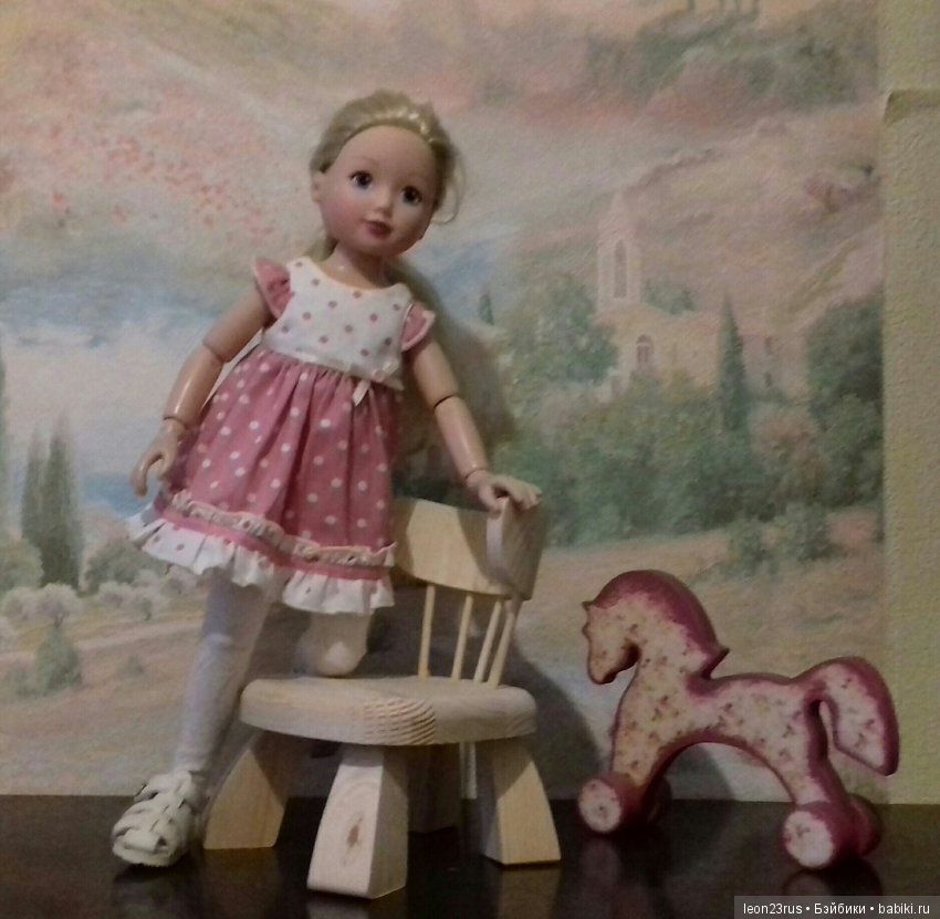 На чём сидят наши куклы — Мебель для кукол и домиков: фото (фото 9)
