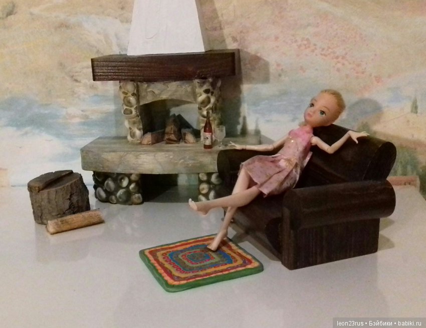 На чём сидят наши куклы — Мебель для кукол и домиков: фото
