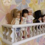 Полка-балкон для кукол