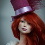 Сатин. Шарнирная фафоровая кукла