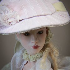 Маркиза М. Фарфоровая шарнирная кукла