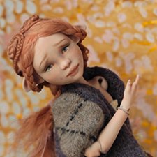 Солнечная птичка. Фарфоровая шарнирная кукла