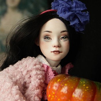 Алиса и Хэллоуин.