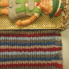 Коврик для кукольного домика